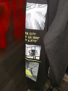 H&amp;M LOOSE FIT GRAPHIC PRINTED HOODIE 🔥🔥