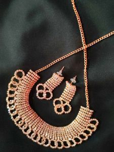 Sparkly Rose Gold Necklace &amp; Earring Set