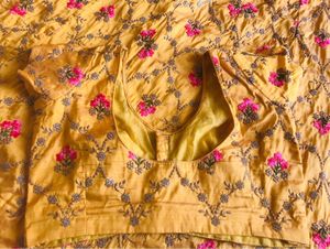 Floral Embroidered Lehenga Choli Set