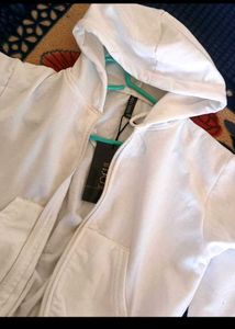 Trendy White Cropped Hoodie