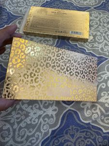 Revolution Pro Eyeshadow Palette - New Neutral