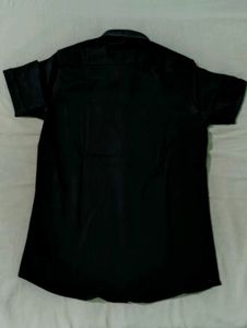 Classic Black Short Sleeve Button-Down Shirt