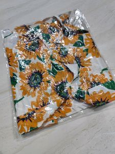 Beautiful Sunflower Print Top..