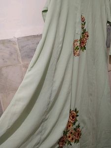 gown