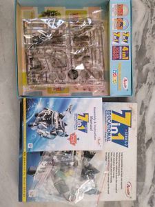 7-in-1 Educational Solar Robot Kit