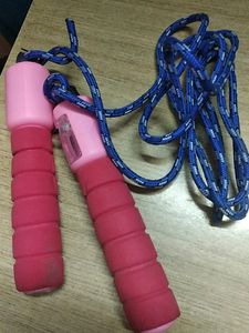 Jumping Rope (rassi Kudne Wala)