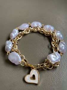 Golden links, soft pearls Bracelet ✨