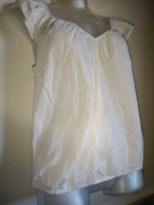 🎁Buy 1, Get 1 Free🎁White Sleeveless Top S/ M