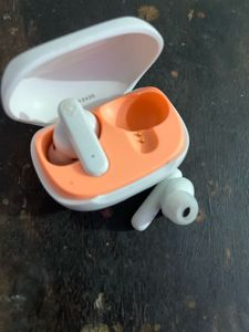SMOKIN’ BUDS
