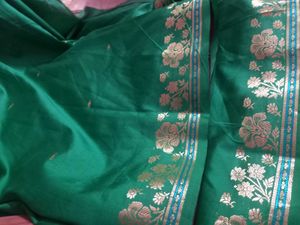 OFFER ✨️Dark Green Saree