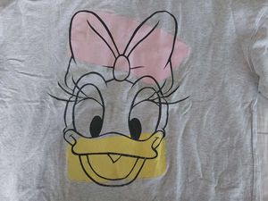 Daisy Duck Graphic Tee