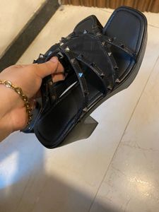 Y2k Date 💕Westside Studded Platform Heels