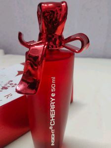 Insight Cherry Perfume
