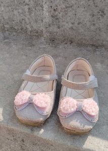 Girl&#39;s Mary Jane Shoes with Pink Bows
