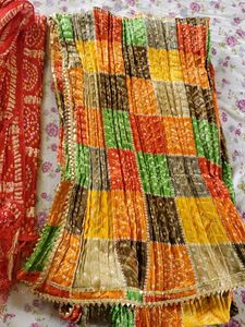 Bandhani Dupatta Set