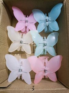 BUTTERFLY CLIPS 🦋