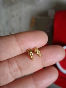 Gold Stud Earrings 18crt