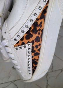 100% Original Zara Sneakers