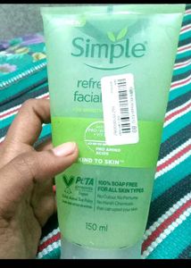 Simple Refreshing Facial Wash used 3 time