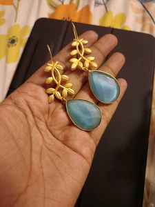 Strictly No Coun And Swap Beautiful Stone Earrings