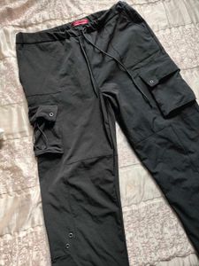 Black Cargo Pants