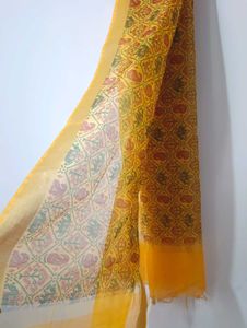 Patola Print Ethnic Duppatta