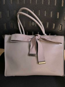 Van Heusen Handbag