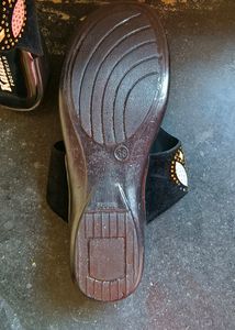 Trendy Black Flats For Women