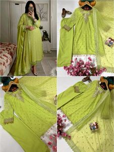 New Stayle Beautiful Women Dress Inpoted Pakistani