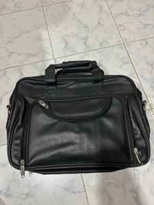 Premium Laptop Bag with 5 Chains and Compartmen