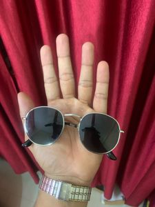 Stylish Round Sunglasses- Vintage Model