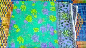 very beautiful saree 💚💜