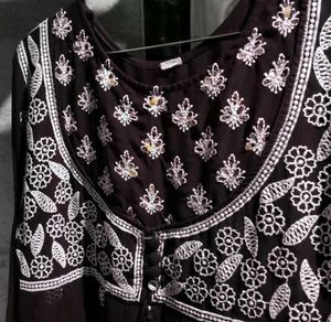 Embroidered Anarkai Kurta