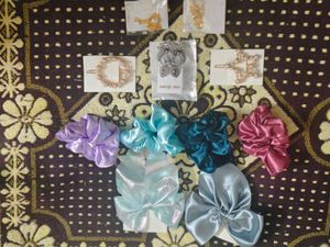 Mini Gift Hamper 10 Items Plus Freebies