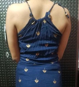 Elegant Blue Embroidered Kurta