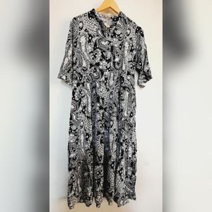 Very Beautiful Black And White Combination Dress