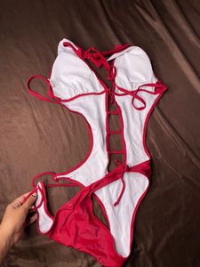 sexy Red Swimsuit😍