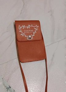 Cute Brown Crossbody Bag..🎀