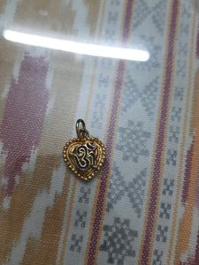 White Full Pendant Set + Freebie Gift