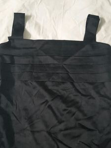 Black Sleeveless Top