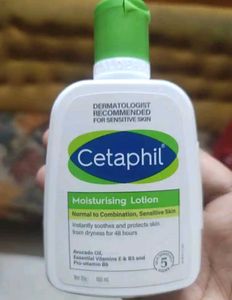 Cetaphil Moisturizing Lotion