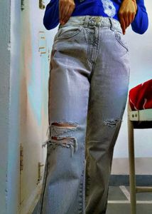 Damage Straight Jeans