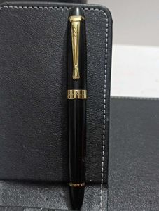 Elegant Black Fountain Pen