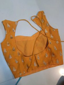 Backless Lengha Festive Mehendi