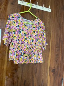 ONLY Floral Print Top