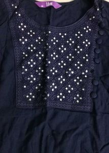Elegant Navy Blue Embellished Kurta