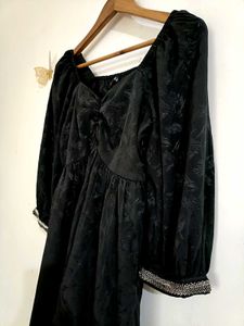 Elegant Black Party Dress