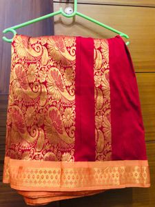 Red Colour Saree.un Stitched Blouse