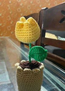 Crochet Tulip Decor
