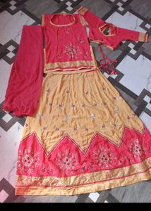 Gorgeous Lehenga Choli Set